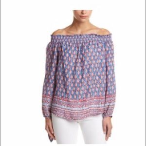 ⭐️2 for $12⭐️ Beachlunchlounge Off Shoulder Top